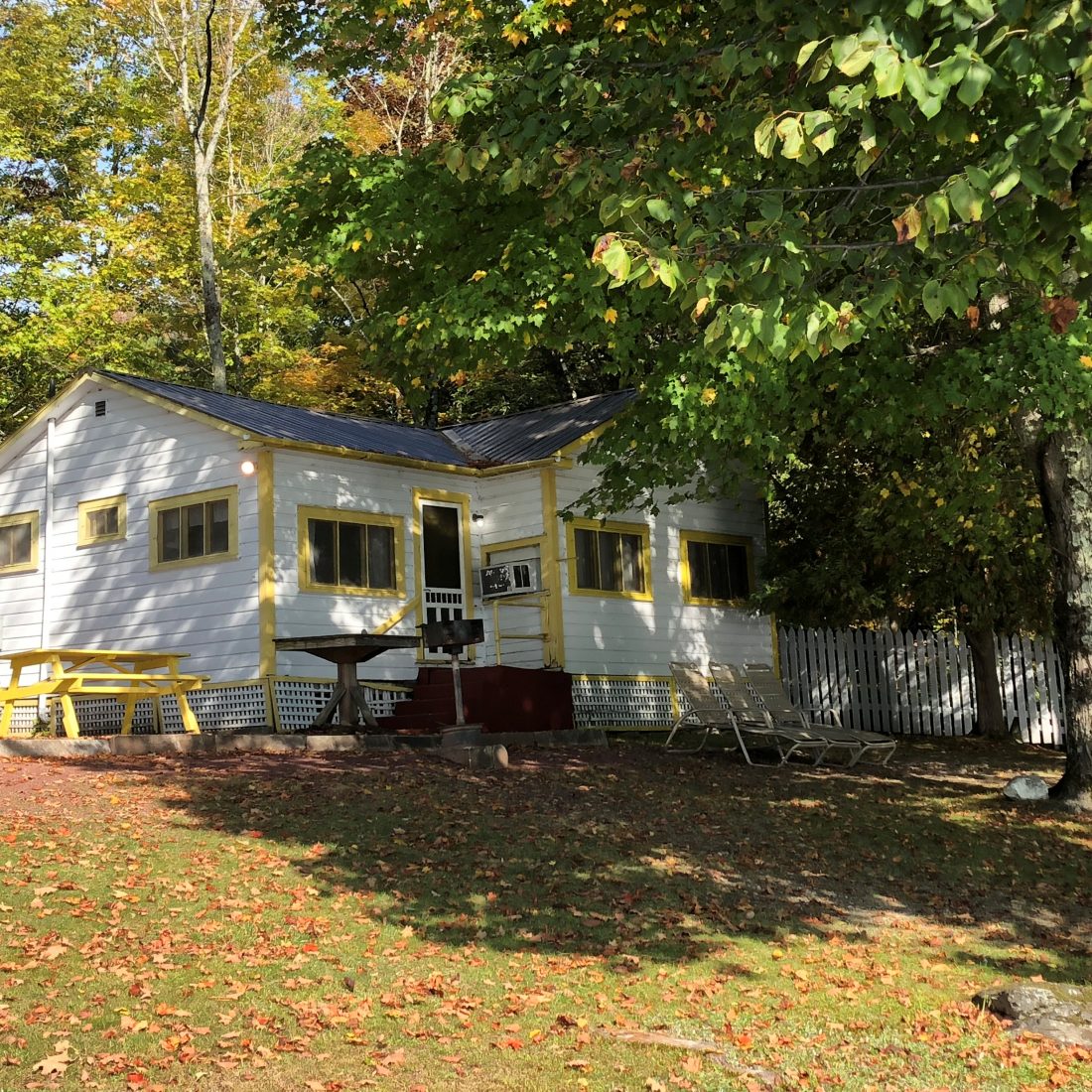 Gold Cottage Lake St. Catherine Cottages